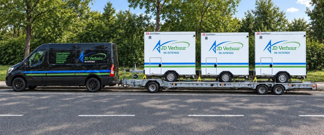 JD-Verhuur mobiele sanitaire oplossingen op transport